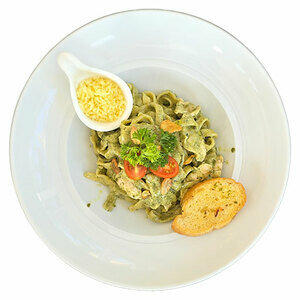 Homemade Tagliatelle Chicken Pesto